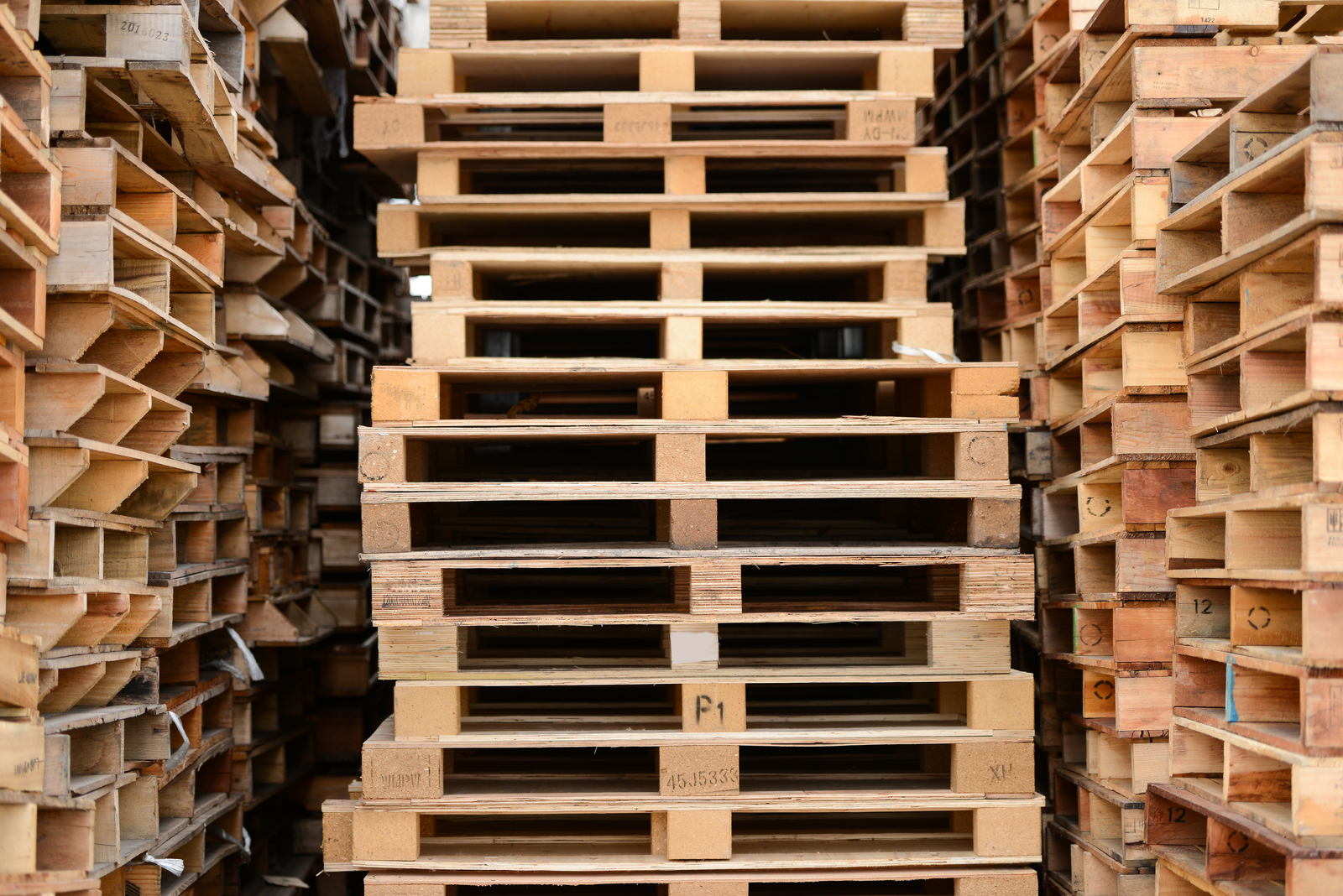 How To Get Free Pallets At Lowes AisleofShame