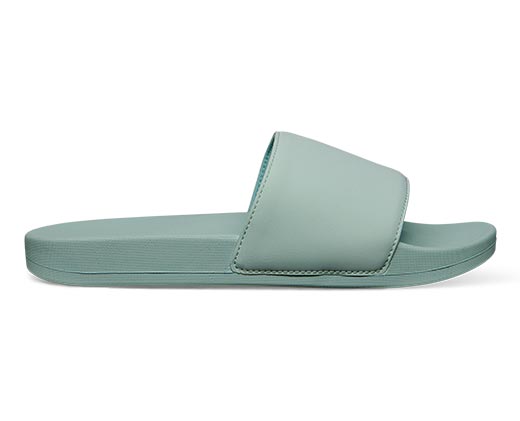 Aldi Offers $8 Slide Sandals in Various Colors, Expected to Sell Out ...